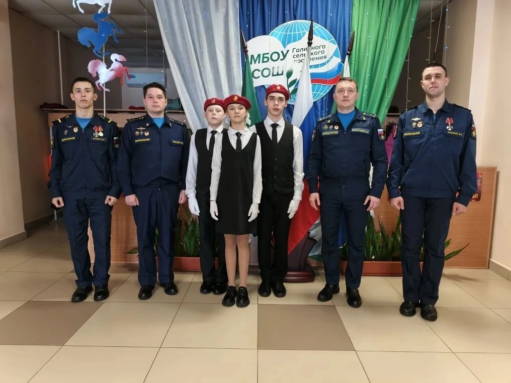 Открытие мирно-патриотического месячника.